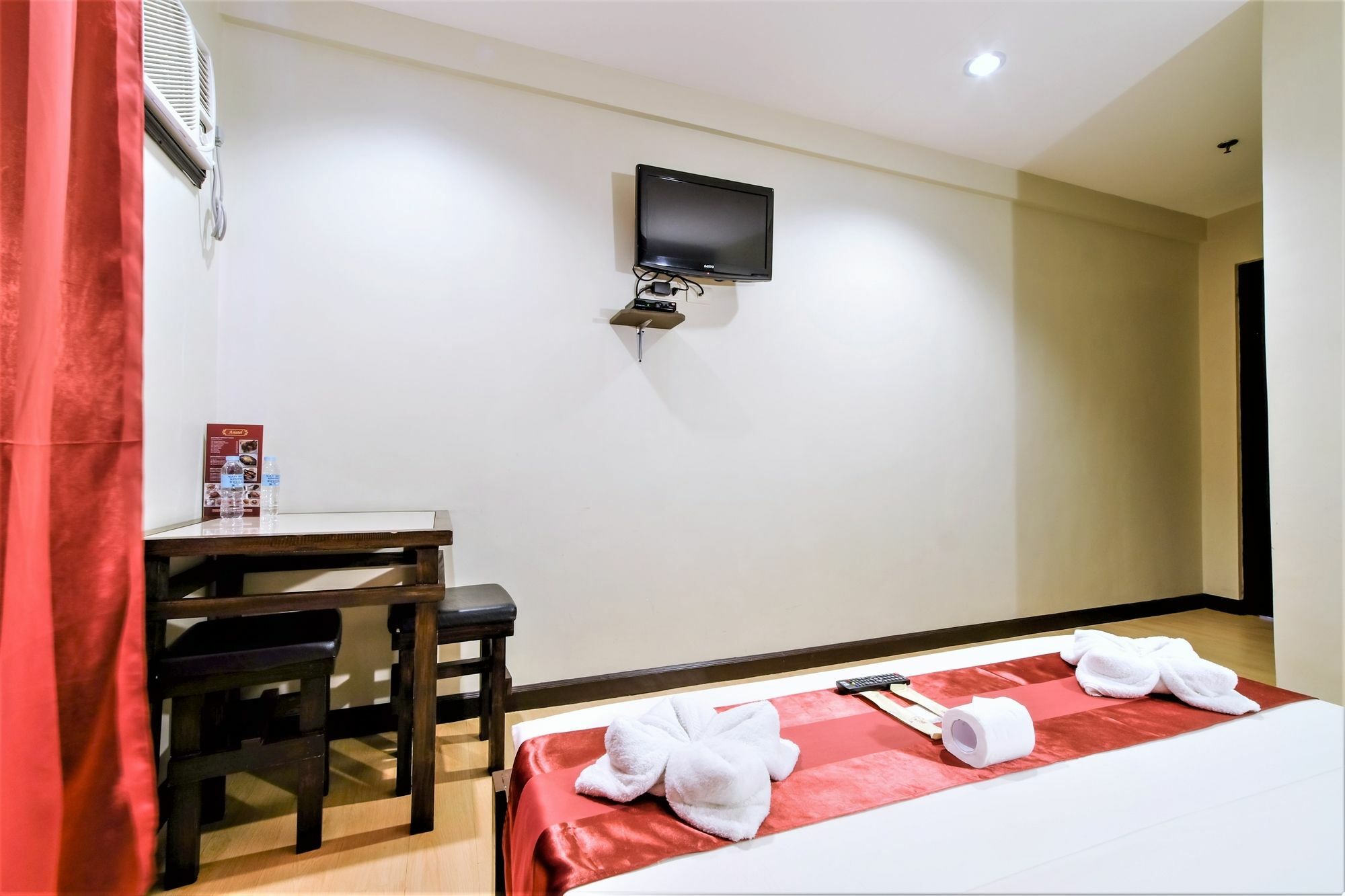 Zen Rooms Basic Aurora Pasay Eksteriør bilde