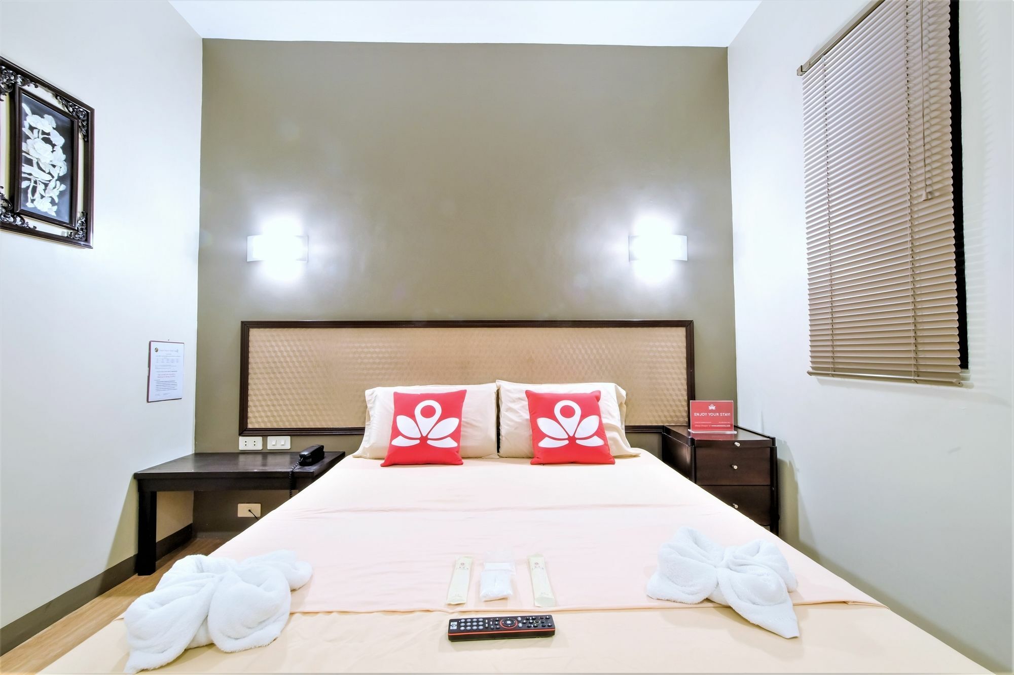 Zen Rooms Basic Aurora Pasay Eksteriør bilde
